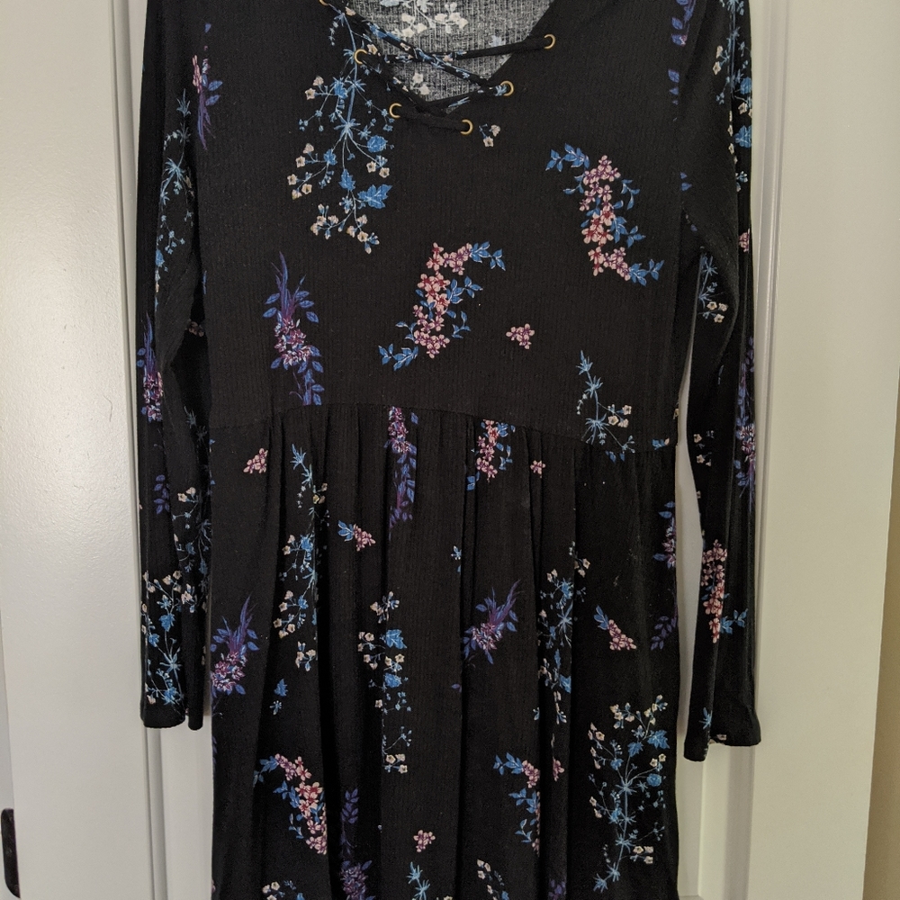Xhilaration black lightweight dress